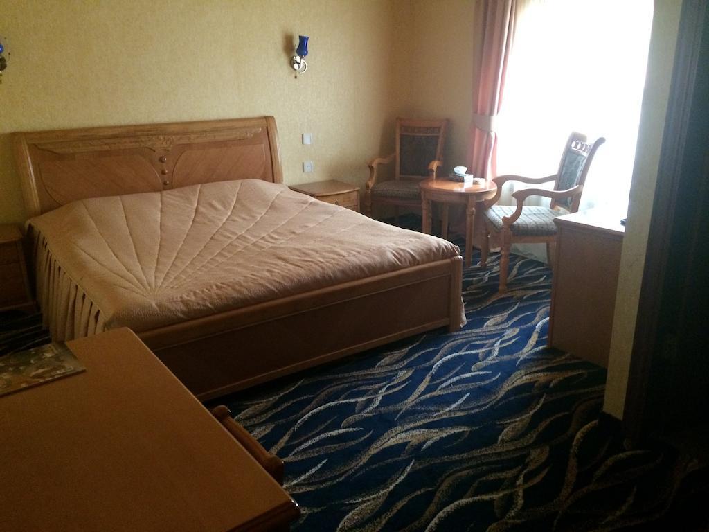 Nairi Hotel Jermuk Extérieur photo