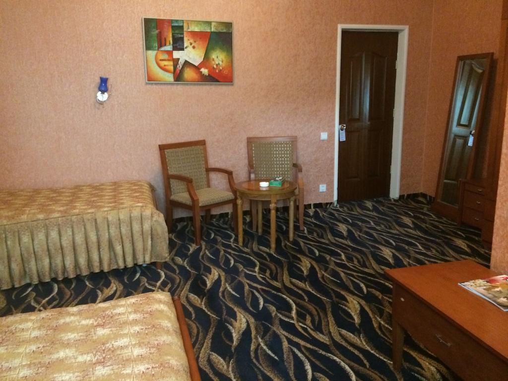 Nairi Hotel Jermuk Extérieur photo
