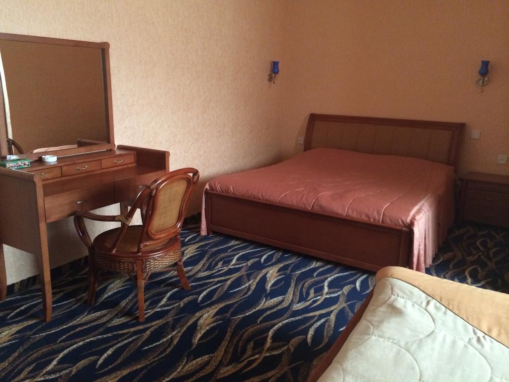 Nairi Hotel Jermuk Extérieur photo