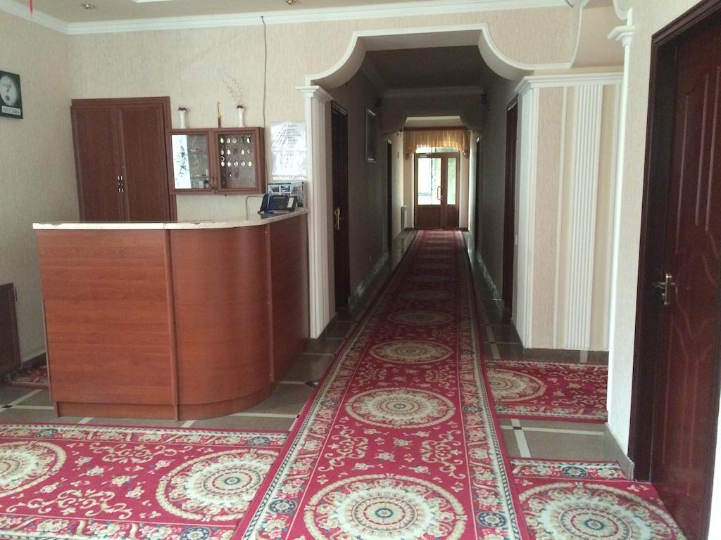 Nairi Hotel Jermuk Extérieur photo