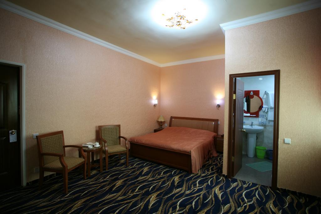 Nairi Hotel Jermuk Extérieur photo