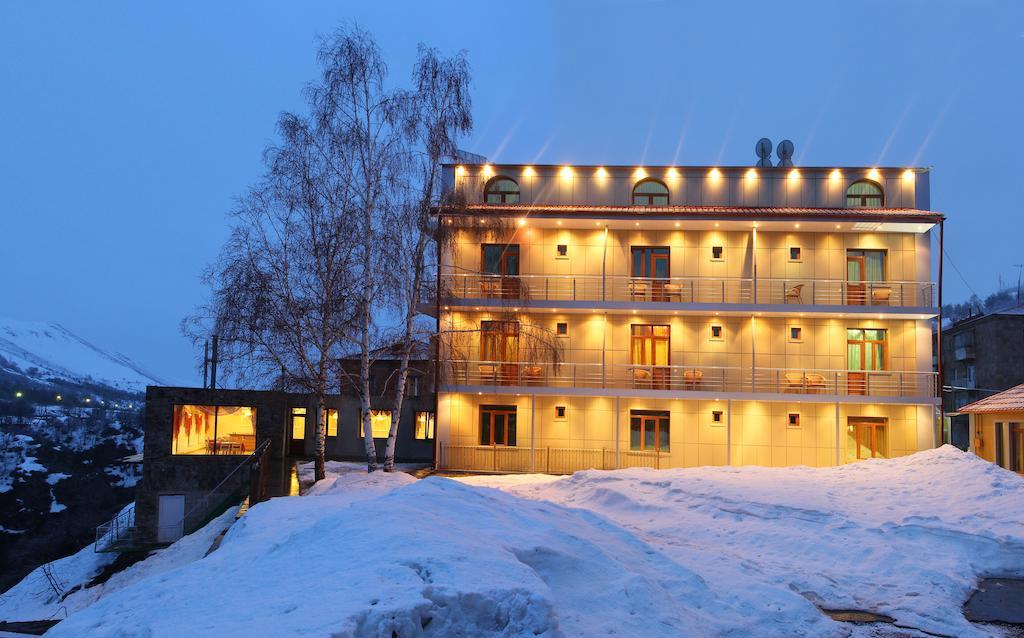 Nairi Hotel Jermuk Extérieur photo